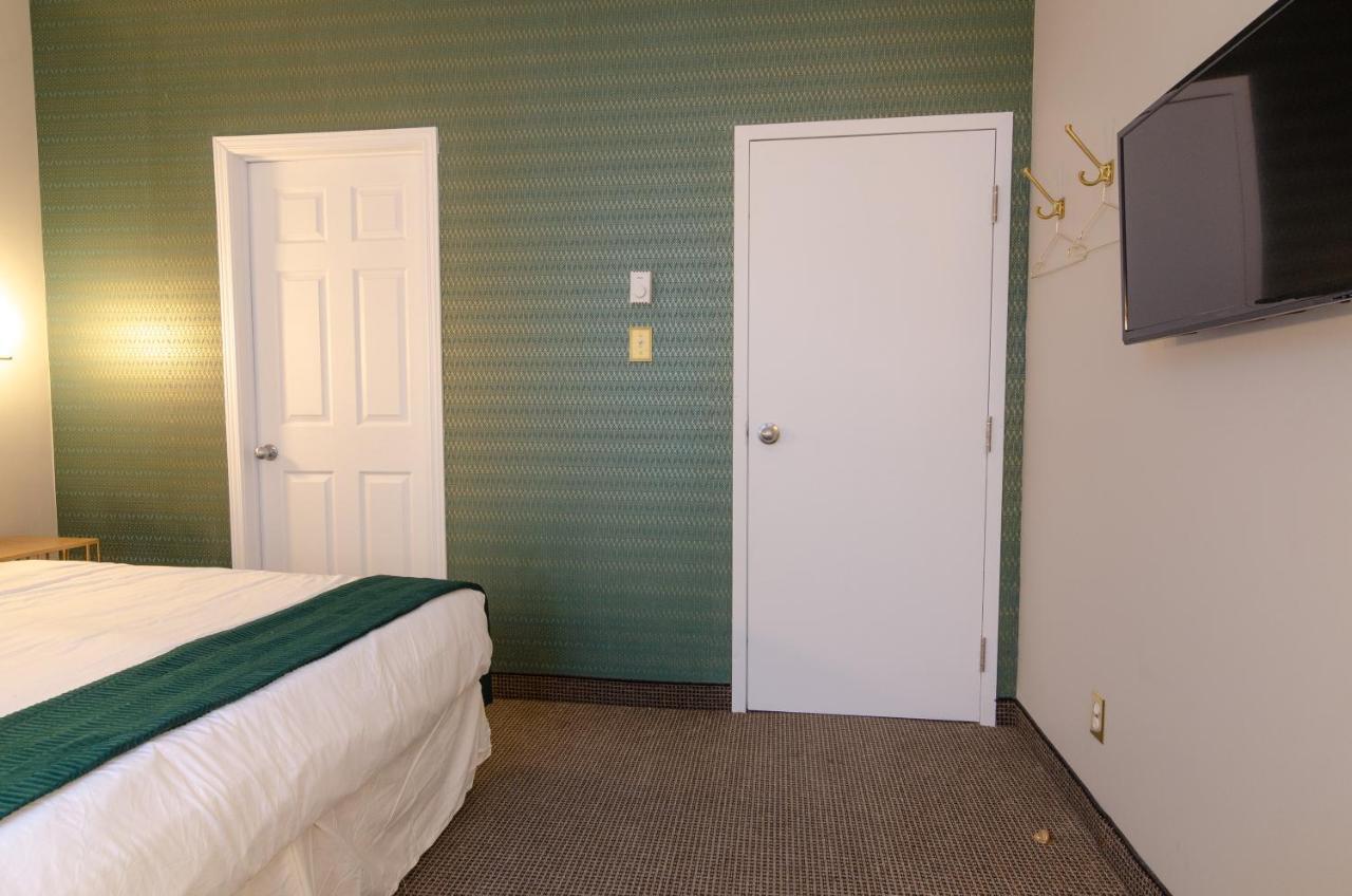Doppelzimmer mit Patio