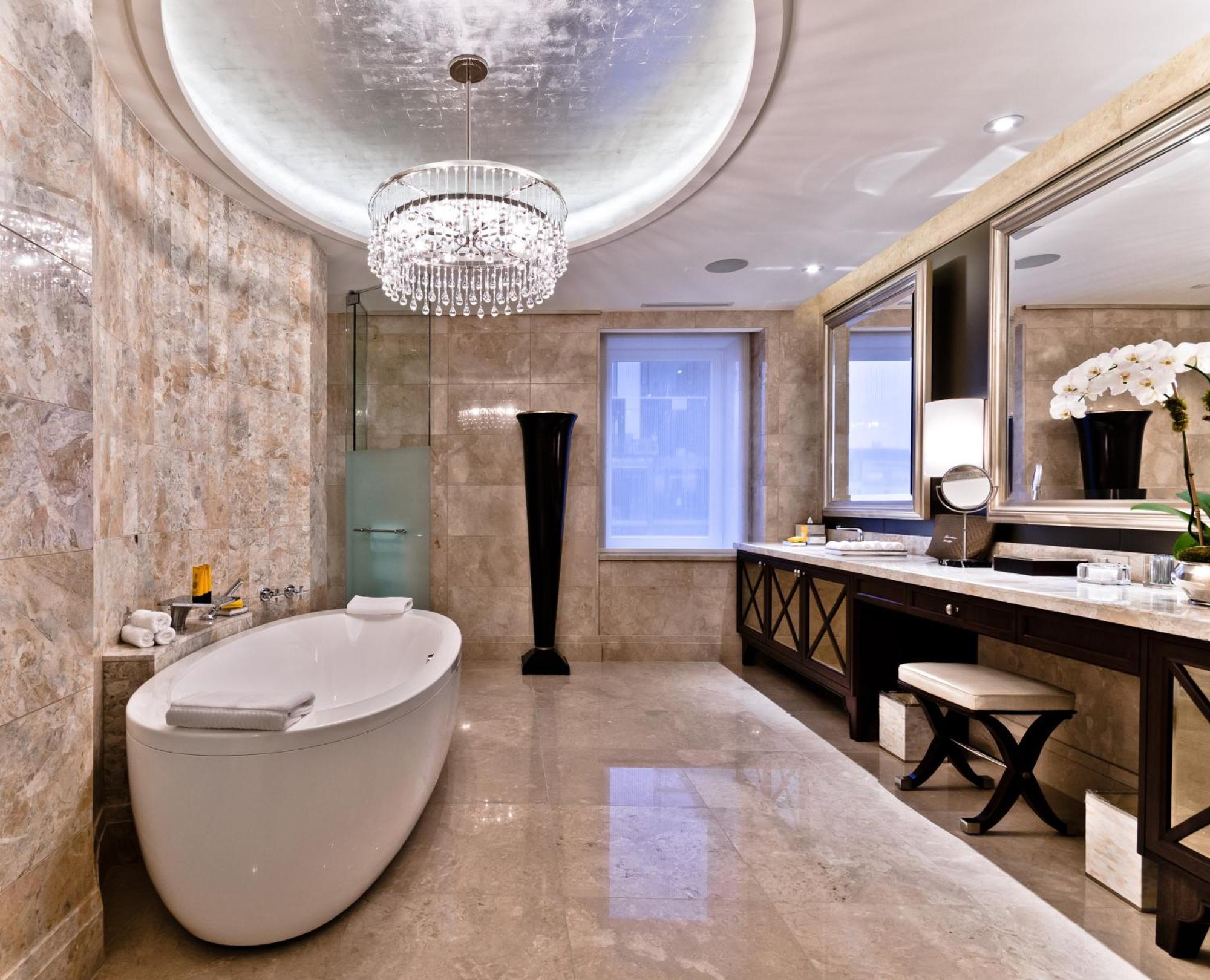 Royal Suite